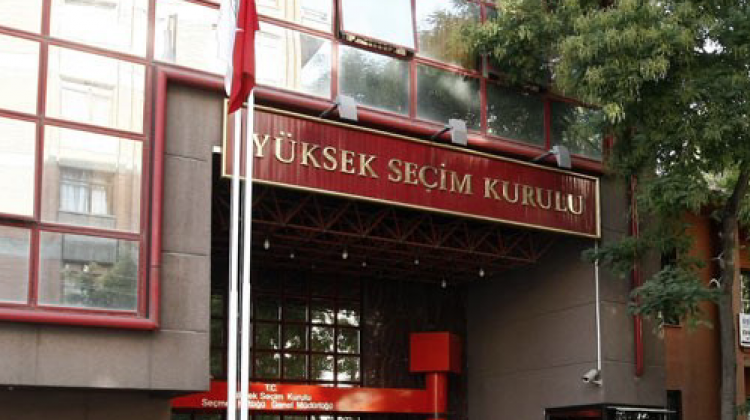 YSK'da seçim mesaisi! Hangi partiler katılacak?
