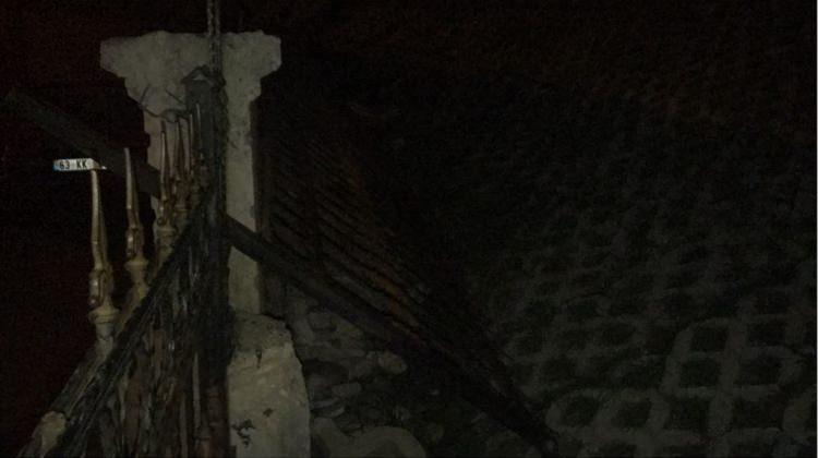 Şanlıurfa'da üzerine demir korkuluk devrilen çocuk öldü