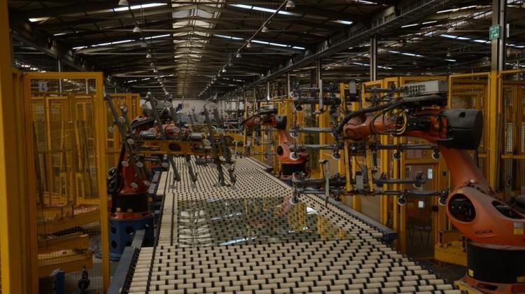 Sisecam Mersin Duzcam Fabrikasinin Catisina Avrupa Ve Turkiyenin Ikinci Buyuk Ges Ini Kurdu Enerji Portali