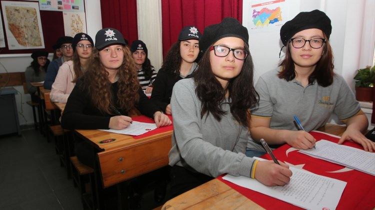 Lise öğrencilerinden Afrin kahramanlarına mektup