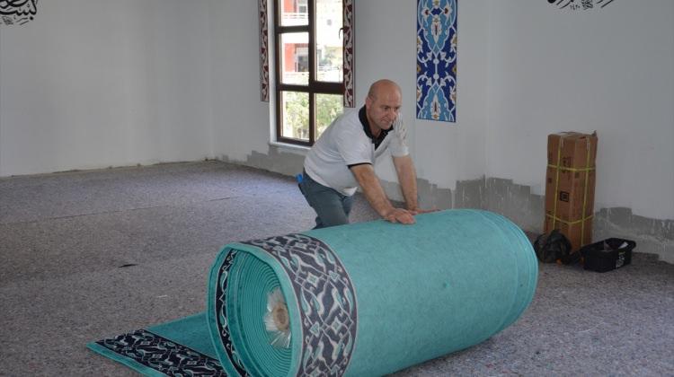 Antalya'da cami halıları yenileniyor