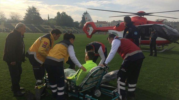 Afrin gazisi hava ambulansıyla Ankara'ya gönderildi