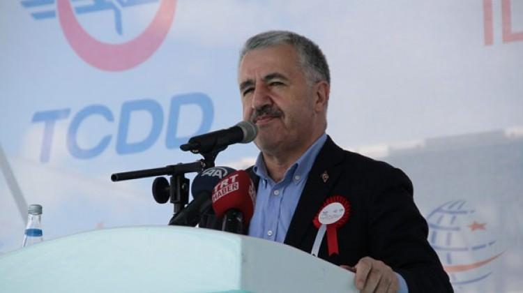 İki kent arası 5.5 saat olacak! İlk ray döşendi
