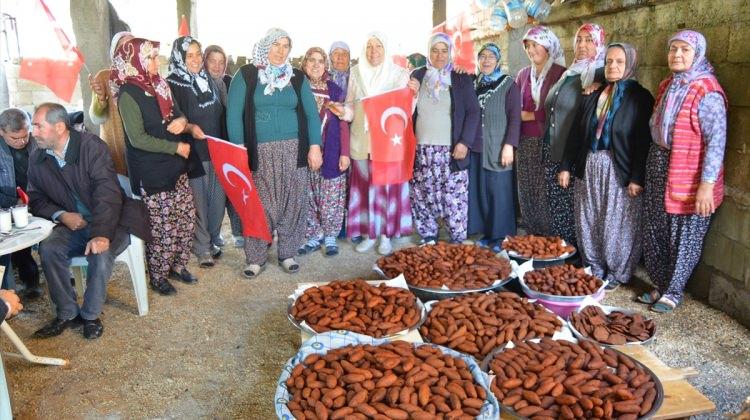 Gaziantepli kadınlardan Mehmetçik için yöresel yemek