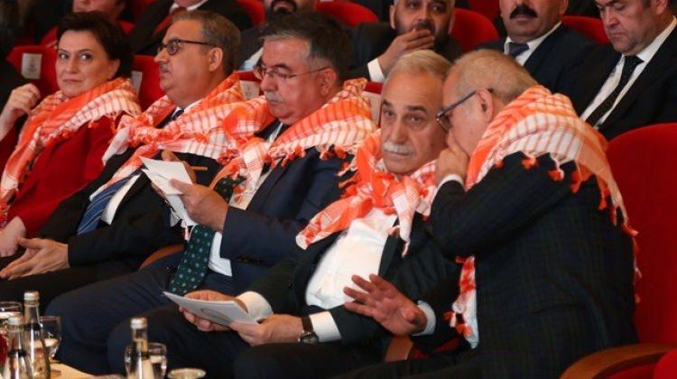 Bakandan çağrı: Kesmeyin, kalbime bıçak saplanıyor