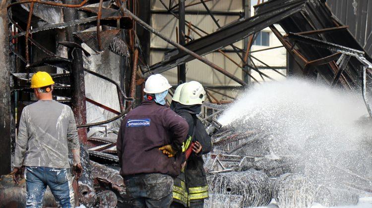 Kocaeli'deki fabrika yangını