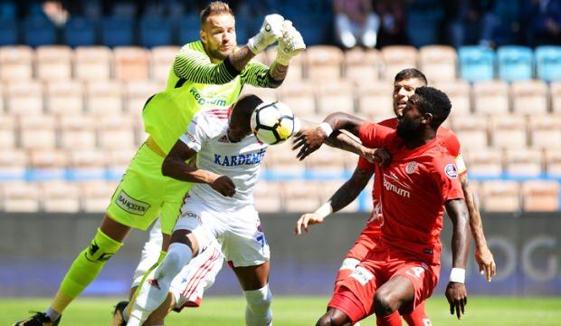 Antalyaspor'dan kritik galibiyet!