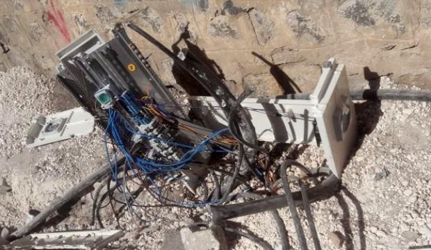 Şanlıurfa'da elektrik panolarını parçaladılar