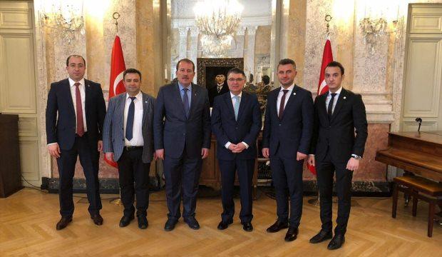 Milletvekili Karacan, Avusturya'da STK temsilcileriyle buluştu