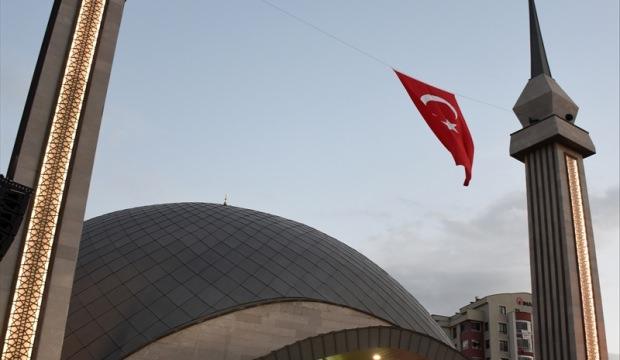 Bakan Özhaseki Kayseri'de