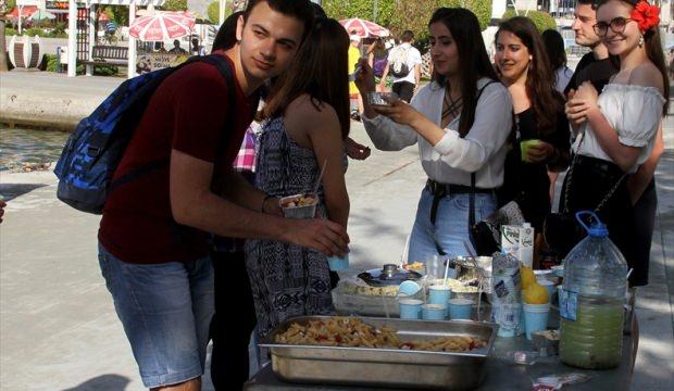 Muğla'da yabancı öğrencilerden engellilere destek