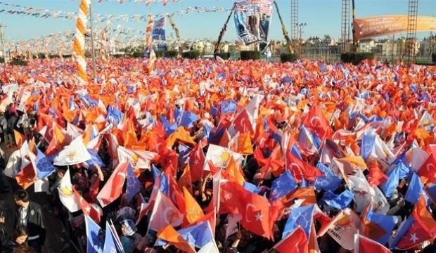 Seçim için bayrak vardiyası başladı