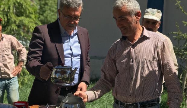 Pursaklar Belediye Başkanı Çetin'den işçilere ziyaret