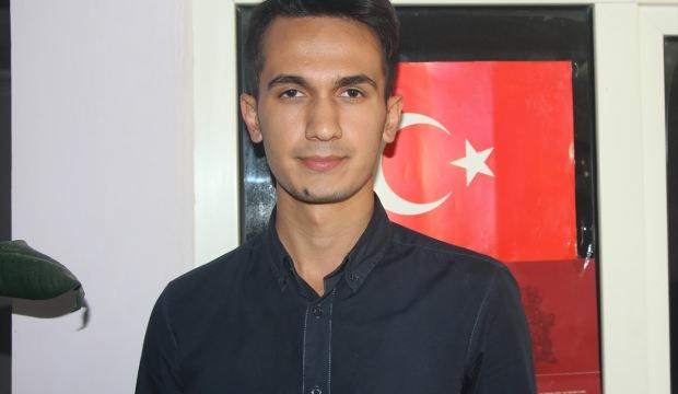 Liseli genç AK Parti'den "aday adaylığı" başvurusu yaptı