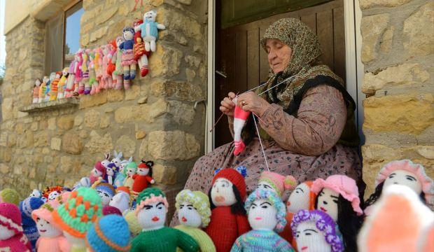 "Bayraklı köy"ün kadınlarının 103. yıl mesaisi
