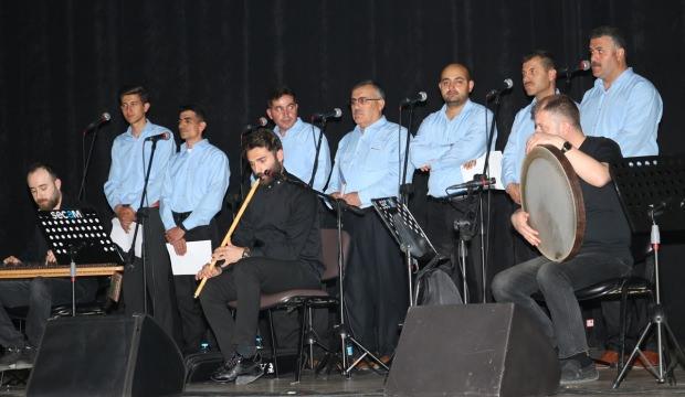 Din görevlileri korosunun musiki konseri
