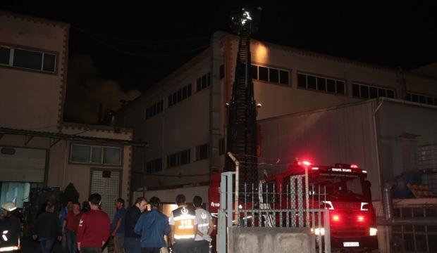 Pendik'te fabrika yangını