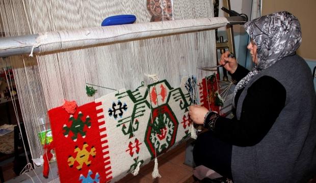 Beypazarı'nde el sanatları kervansarayda satılıyor
