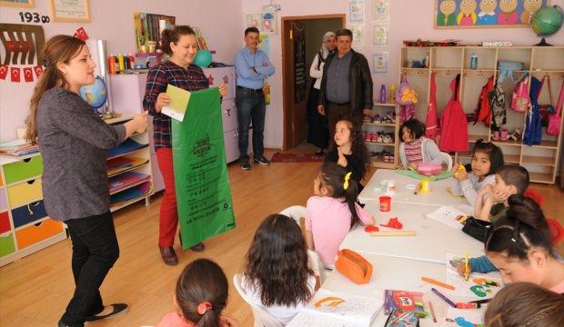 Kırşehir'deki okullarda geri dönüşüm anlatılıyor