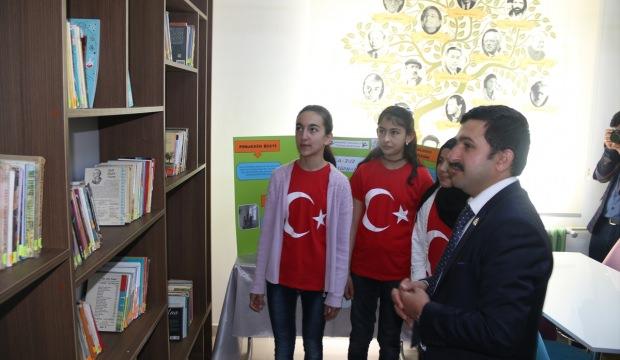 Ulaş'ta köy okuluna kütüphane açıldı