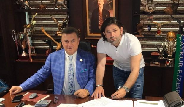 Çaykur Rizespor, İbrahim Üzülmez ile sözleşme yeniledi