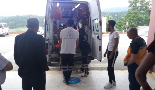 Kahramanmaraş'ta yıldırım isabet eden 4 işçi yaralandı