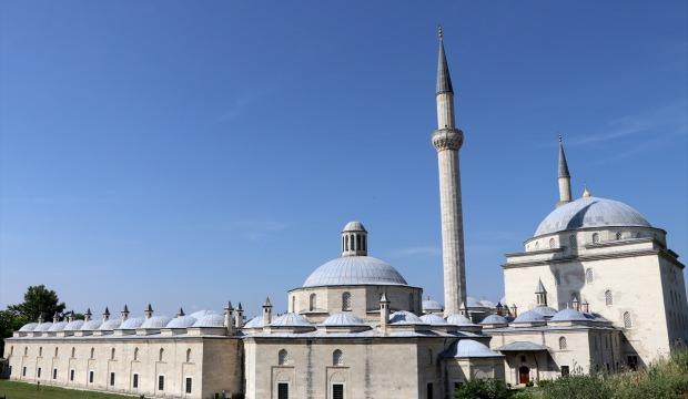 Sultan yadigarı camilere yoğun ilgi