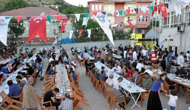Çukurca'da iftar programı