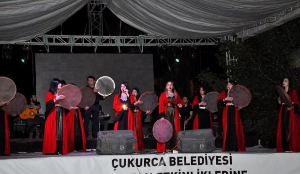 Reng-i Hakkari Çukurca'da konser verdi