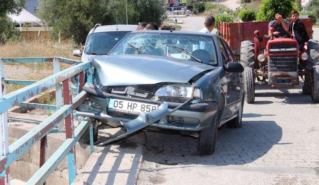 Taşova'da trafik kazası: 3 yaralı