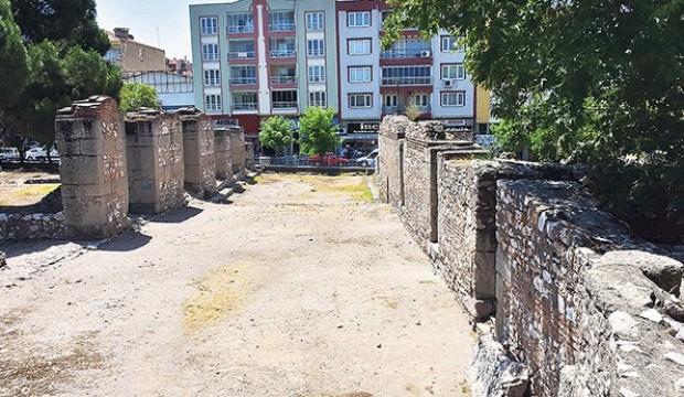 İncil’de geçen kutsal kiliselerden 3’ü Manisa’da