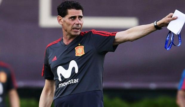 İspanya'nın yeni hocası Hierro alay konusu oldu