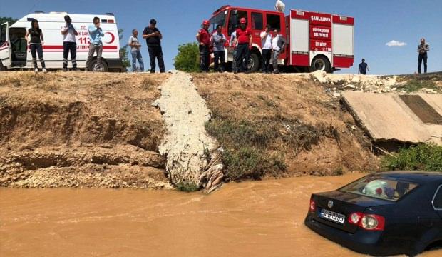 Şanlıurfa'da otomobil tahliye kanalına devrildi: 5 yaralı