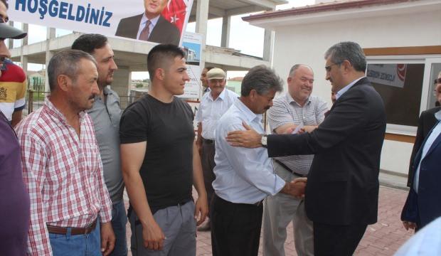 Milletvekili Konuk Karapınar'da vatandaşlarla bir araya geldi