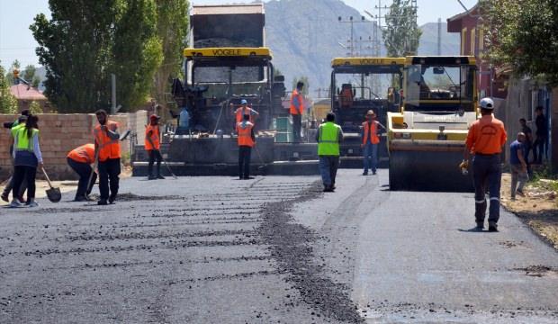 Doğubayazıt'ta asfaltlama çalışmalarına 12 milyon lira harcanacak