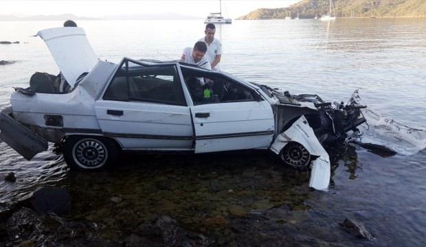 Muğla'da otomobil denize düştü