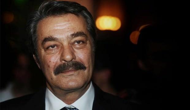 Kadir İnanır'dan hayranlarına büyük sürpriz