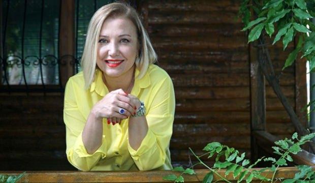 'Medine' tweetiyle hakkında dava açılan Berna Laçin'den radikal karar...