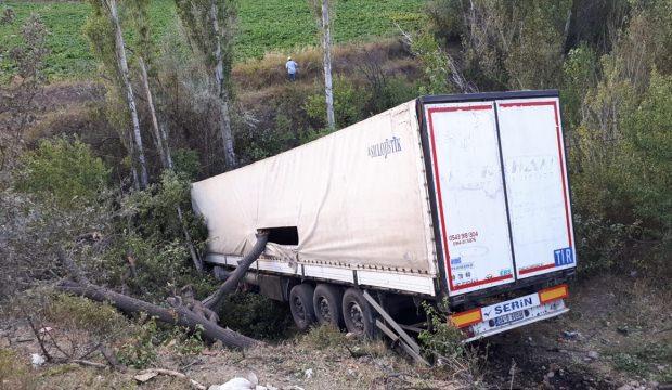 Sivas'ta 2 ayrı trafik kazası: 7 yaralı