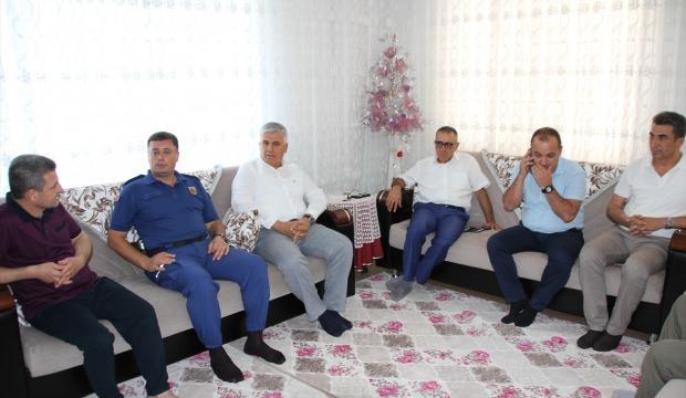 Kaymakam Şimşek'ten yaralı askerin ailesine ziyaret