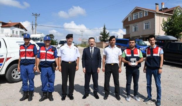 Vali Aksoy jandarma trafik ekibini ziyaret etti