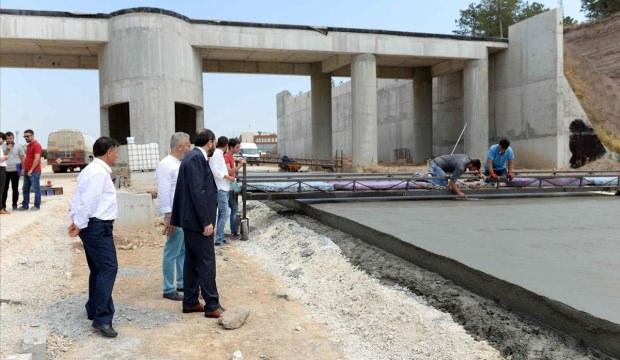Hitit Üniversitesi Kuzey Yerleşkesine beton yol
