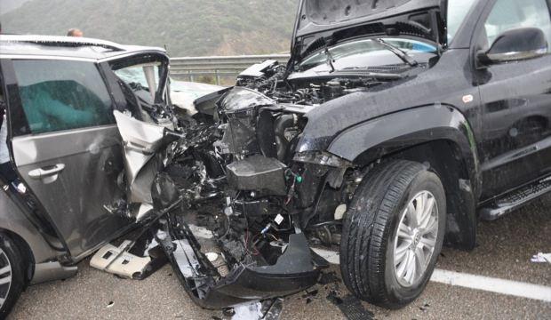 Sinop'ta iki otomobil çarpıştı: 6 yaralı