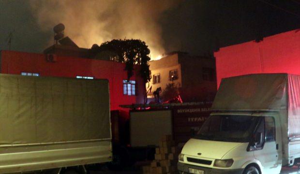 Adana'da marangozhanede yangın
