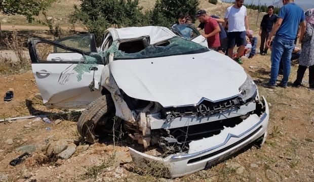 Burdur'da otomobil devrildi: 5 yaralı