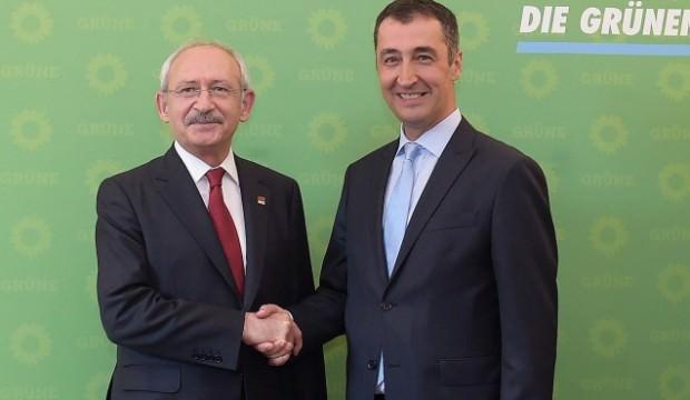 Cem'den 'Türkiye' ilgili alçak teklif!
