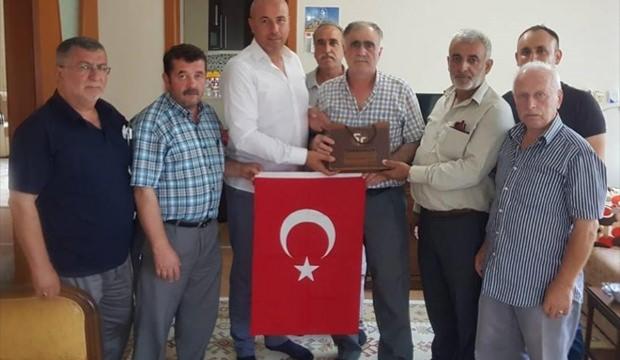 Tekkeköy Belediye Başkanı Togan, hacıları ziyaret etti