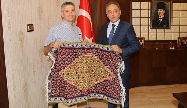 Albay Öztürk'ten Vali Toprak'a veda ziyareti