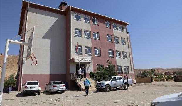 Mardin'deki okullarda ilaçlama çalışmaları