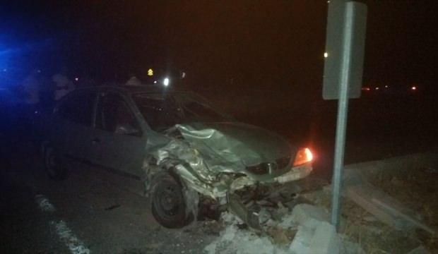 Şanlıurfa'da kamyonet ile otomobil çarpıştı: 8 yaralı